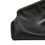 FENDI フェンディ / 2021年モデル / ファースト ミディアム バッグ / ナッパ レザー (BLACK)