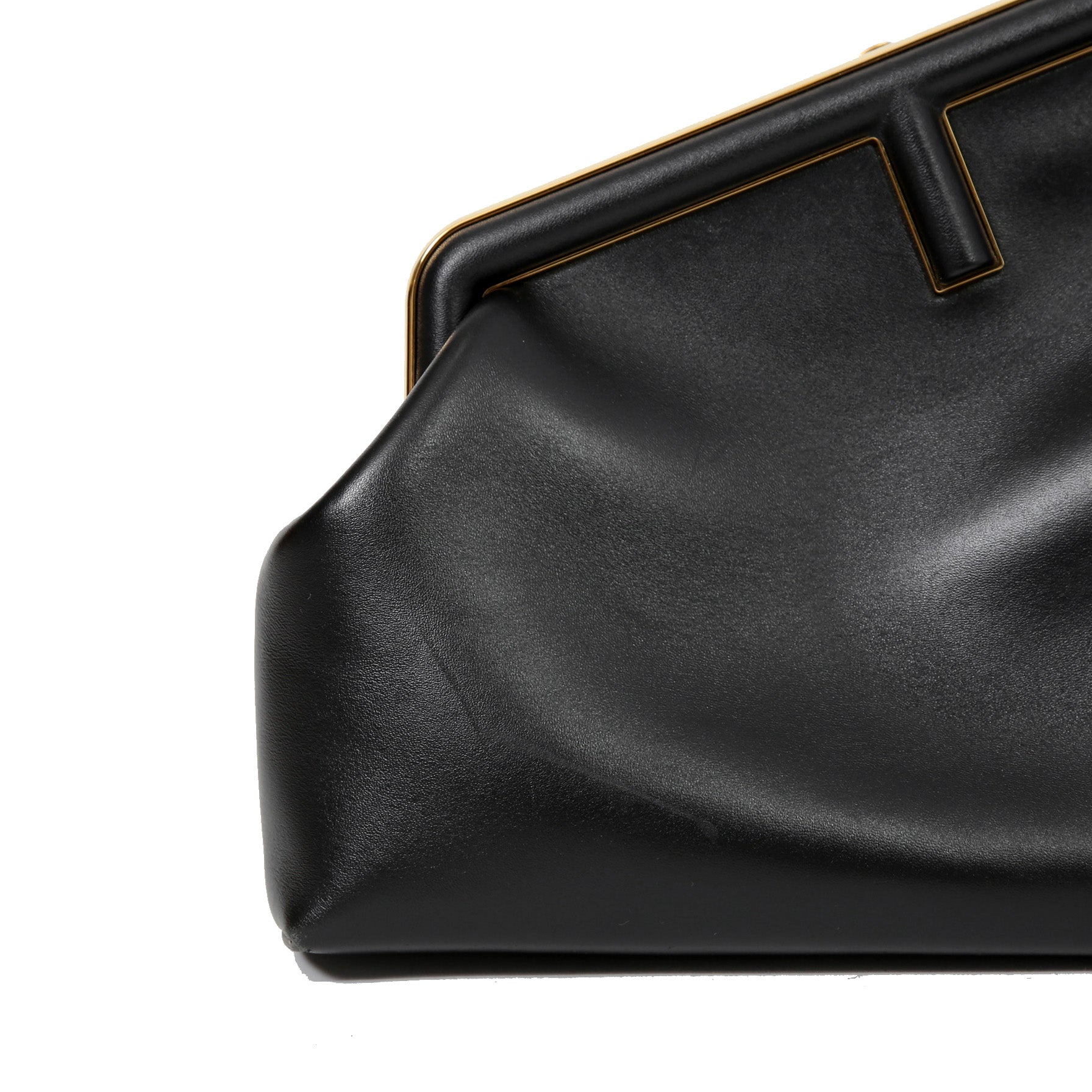 FENDI フェンディ / 2021年モデル / ファースト ミディアム バッグ / ナッパ レザー (BLACK)