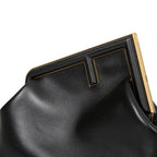 FENDI フェンディ / 2021年モデル / ファースト ミディアム バッグ / ナッパ レザー (BLACK)