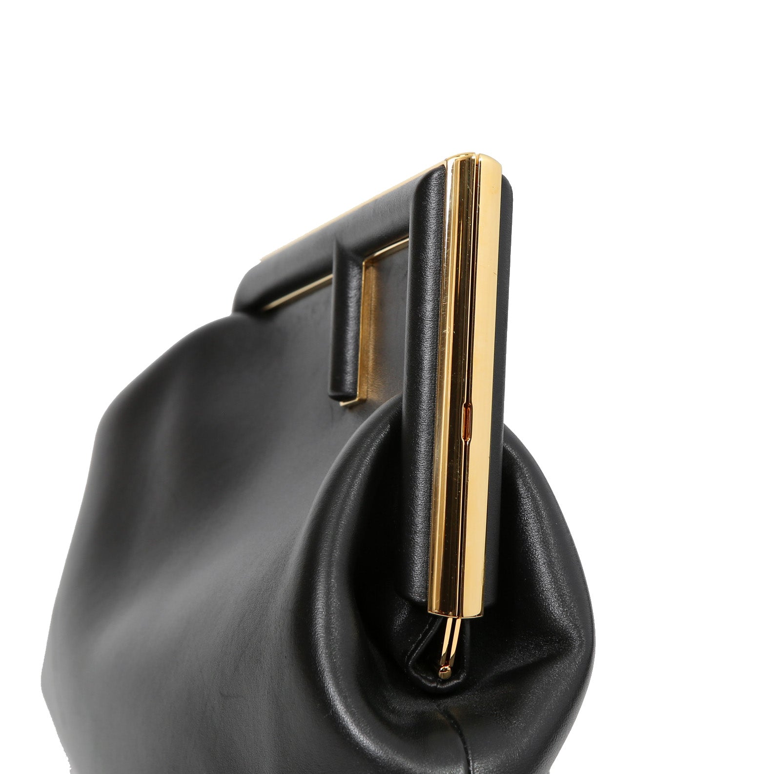 FENDI フェンディ / 2021年モデル / ファースト ミディアム バッグ / ナッパ レザー (BLACK)