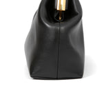 FENDI フェンディ / 2021年モデル / ファースト ミディアム バッグ / ナッパ レザー (BLACK)