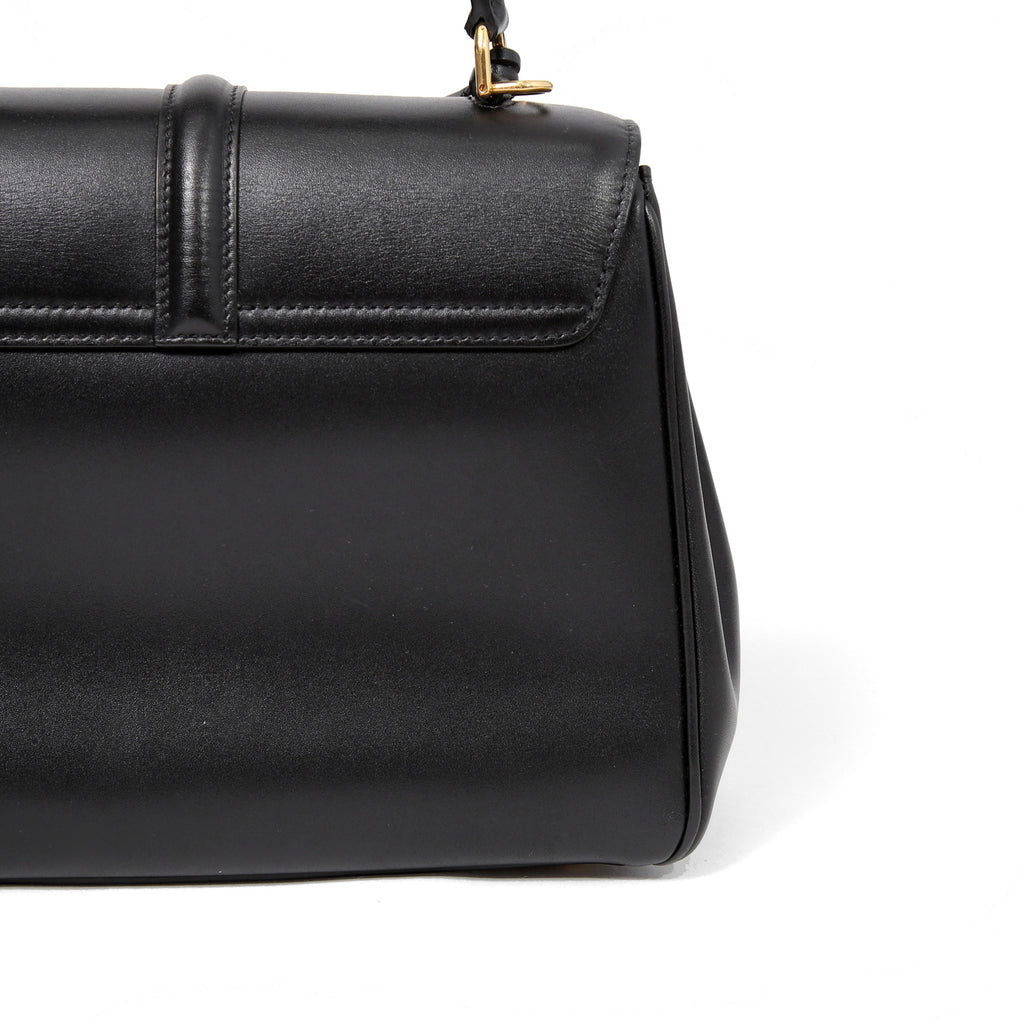 CELINE セリーヌ / 現行モデル / スモール 16 (セーズ) バッグ / サチネイテッド カーフ スキン (BLACK)