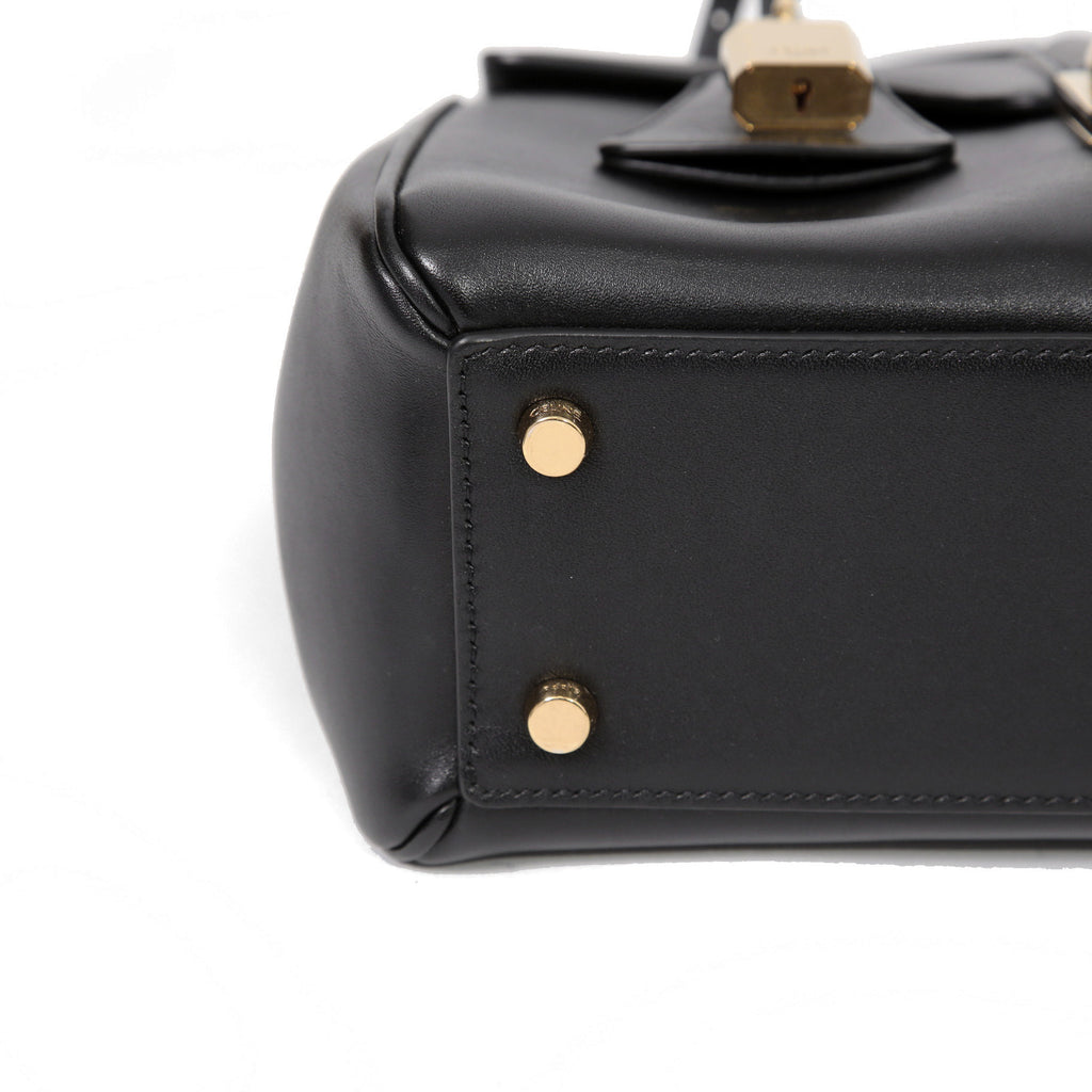 CELINE セリーヌ / 現行モデル / スモール 16 (セーズ) バッグ / サチネイテッド カーフ スキン (BLACK)