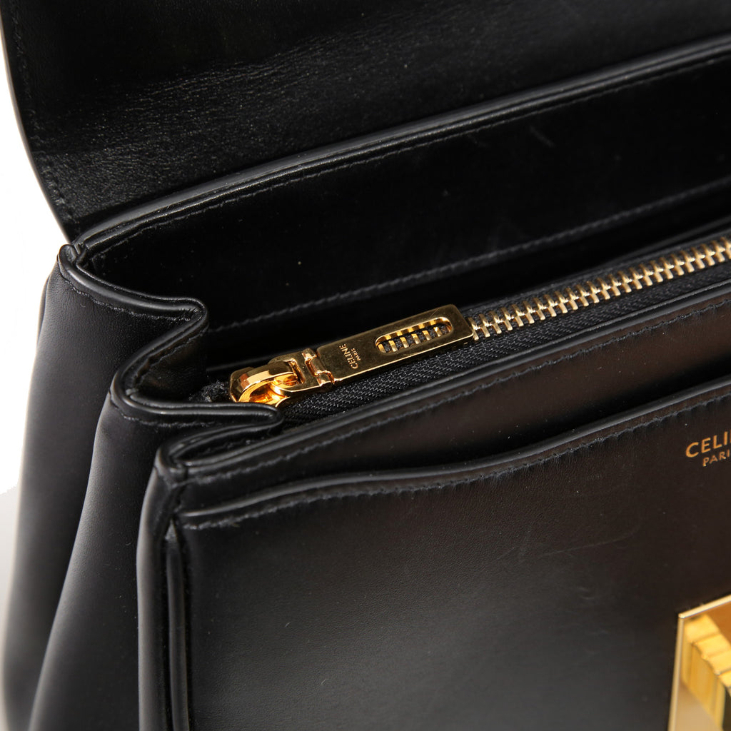 CELINE セリーヌ / 現行モデル / スモール 16 (セーズ) バッグ / サチネイテッド カーフ スキン (BLACK)