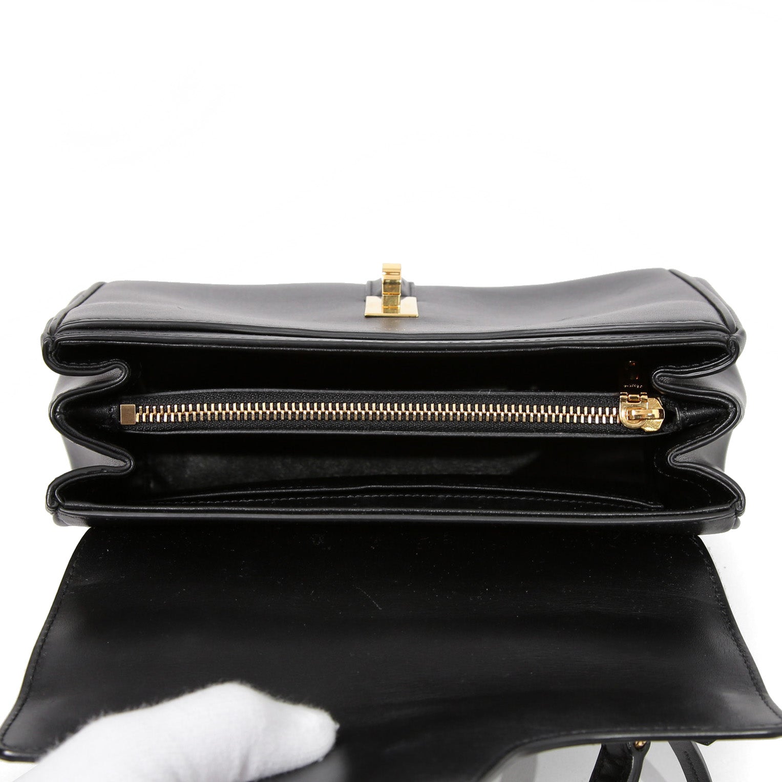 CELINE セリーヌ / 現行モデル / スモール 16 (セーズ) バッグ / サチネイテッド カーフ スキン (BLACK)