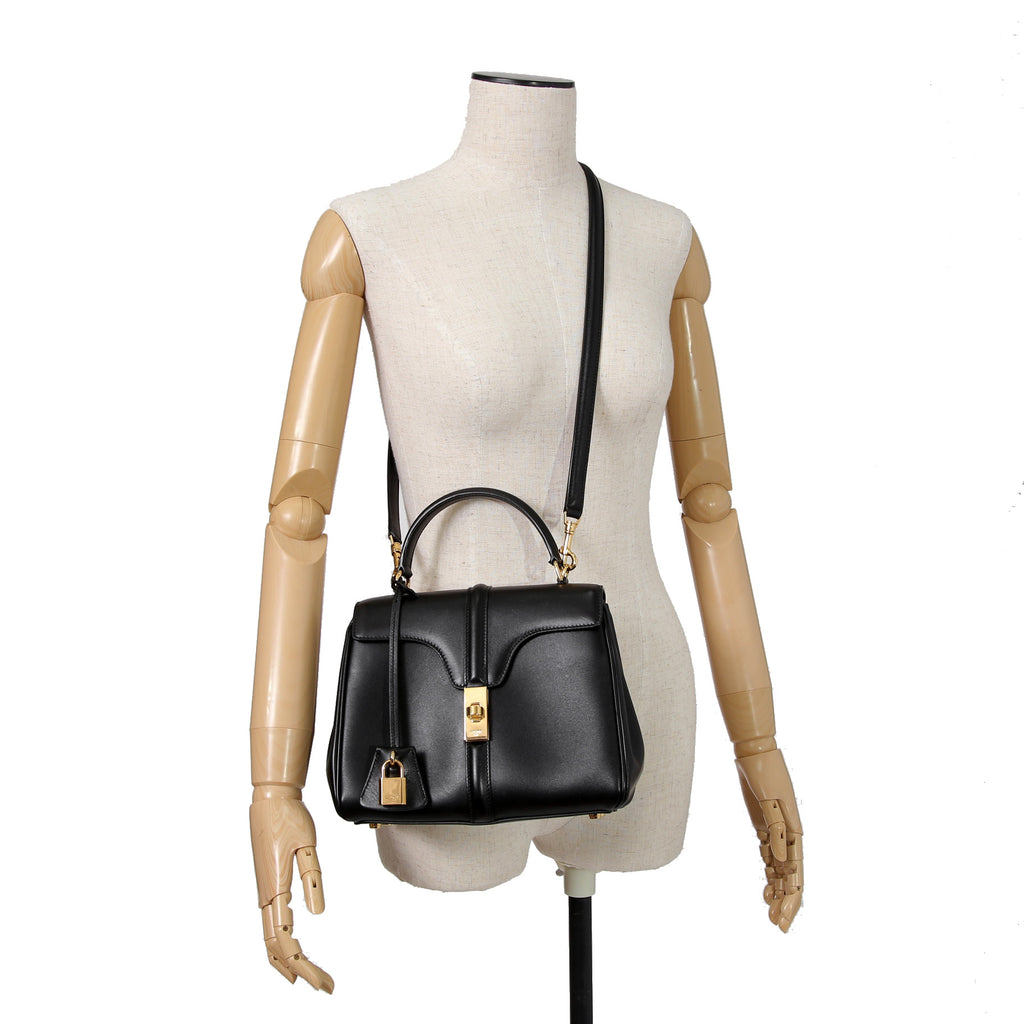 CELINE セリーヌ / 現行モデル / スモール 16 (セーズ) バッグ / サチネイテッド カーフ スキン (BLACK)