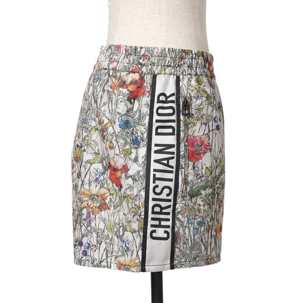希少 Christian Dior クリスチャンディオール  / 21SS 極美品 Mille Fleurs ミルフルール サイドロゴ ストライプ ショート パンツ  / テクニカル タフタ ジャガード  / 花柄 / 117P21A2884 / size 36  (MURTI COLOR)