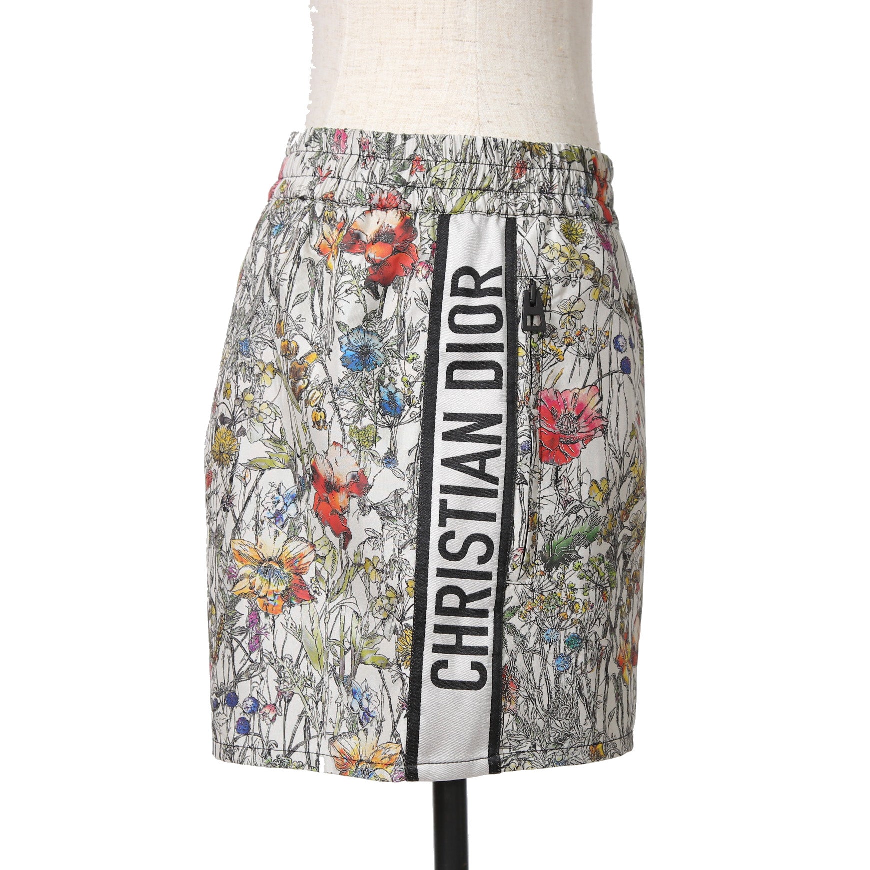 希少 Christian Dior クリスチャンディオール  / 21SS 極美品 Mille Fleurs ミルフルール サイドロゴ ストライプ ショート パンツ  / テクニカル タフタ ジャガード  / 花柄 / 117P21A2884 / size 36  (MURTI COLOR)
