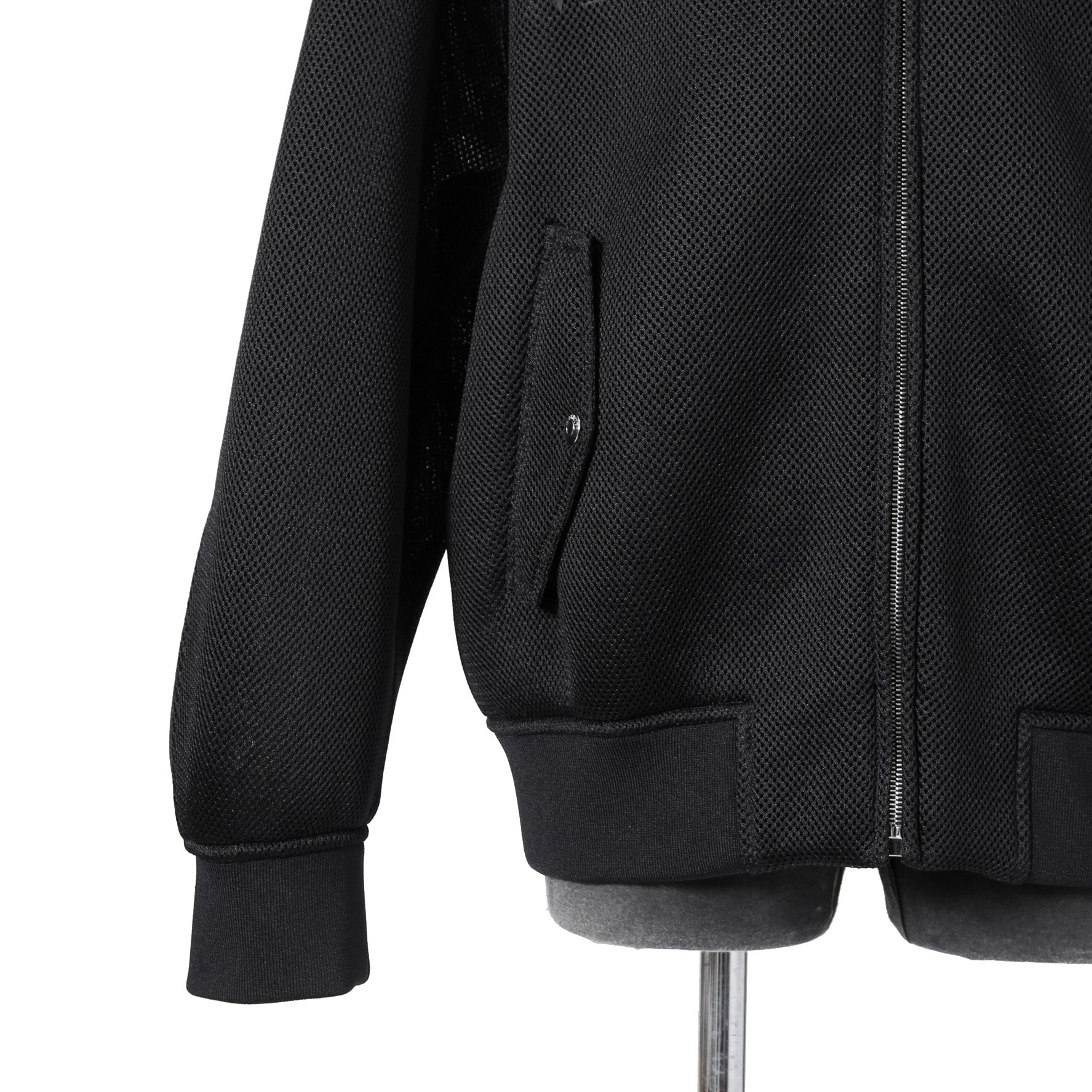 VALENTINO GARAVANI ヴァレンティノ ガラヴァーニ / 21AW 美品 ブラックメッシュ ロゴプリント ルーズフィット ボンバージャケット/ WV0CIK407VH / size 44 (BLACK)