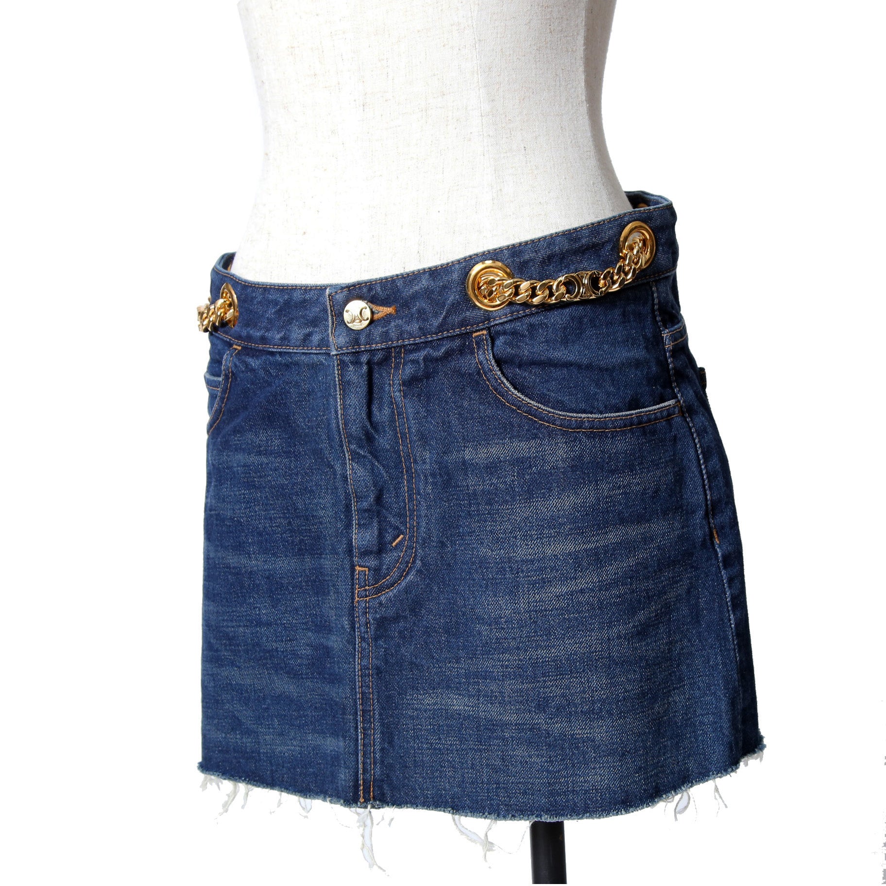 CELINE セリーヌ / 23AW 表参道店 限定 トリオンフ ゴールドチェーン デニム ミニスカート / size 27 (INDIGO) レディース