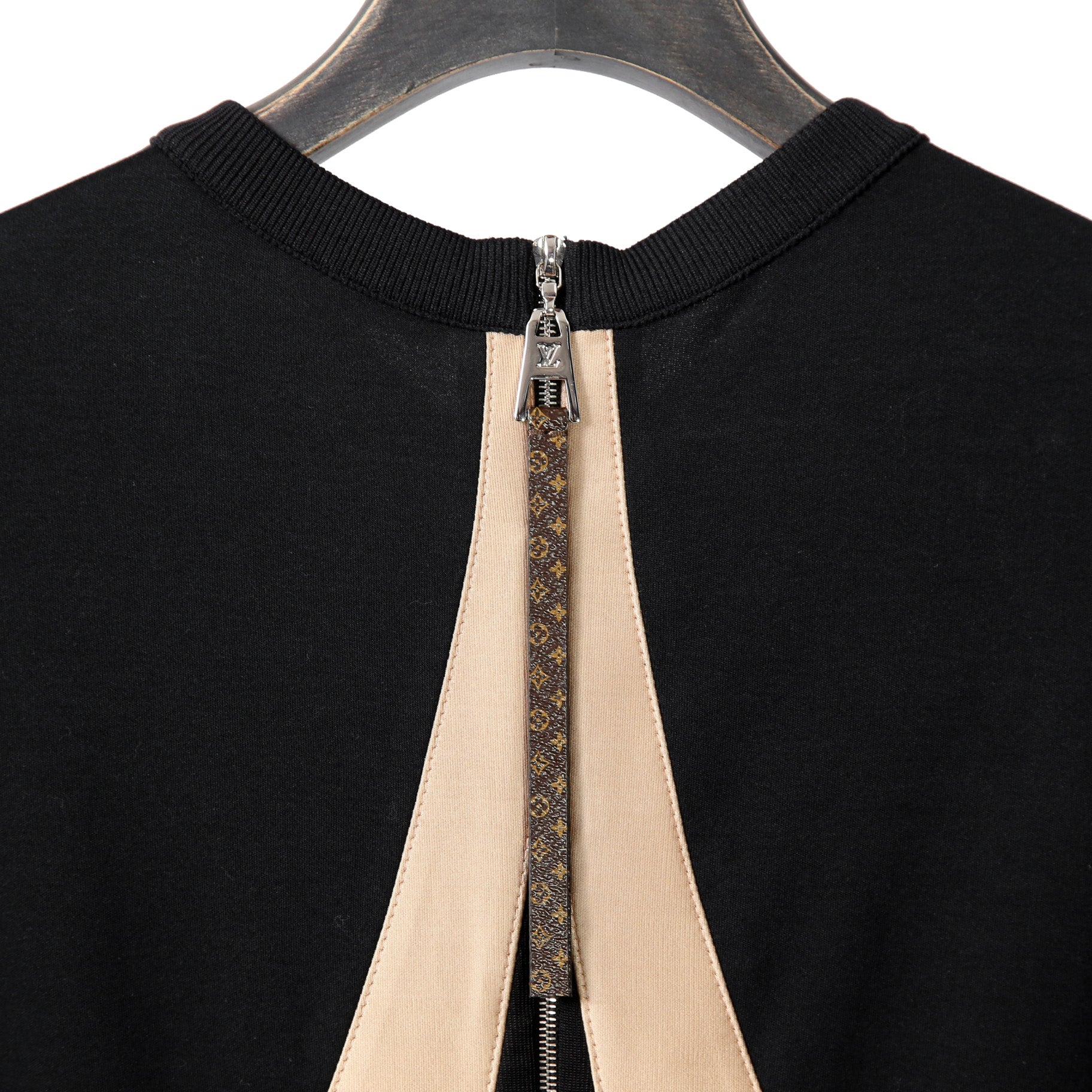 LOUIS VUITTON ルイヴィトン / 21AW モノグラム フラワー カーブ ドレス / 半袖 / RW212UOL FLDR32 / size M