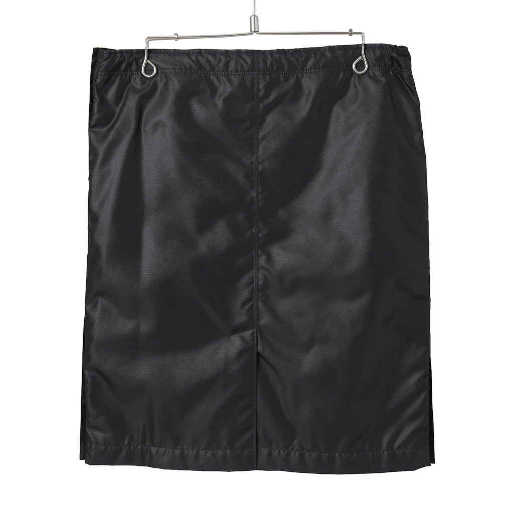 新品 CELINE セリーヌ / トリオンフ ゴールド 刻印ボタン /  裏キルティング スカート/ 2Z283020T / size 38 (M) BLACK