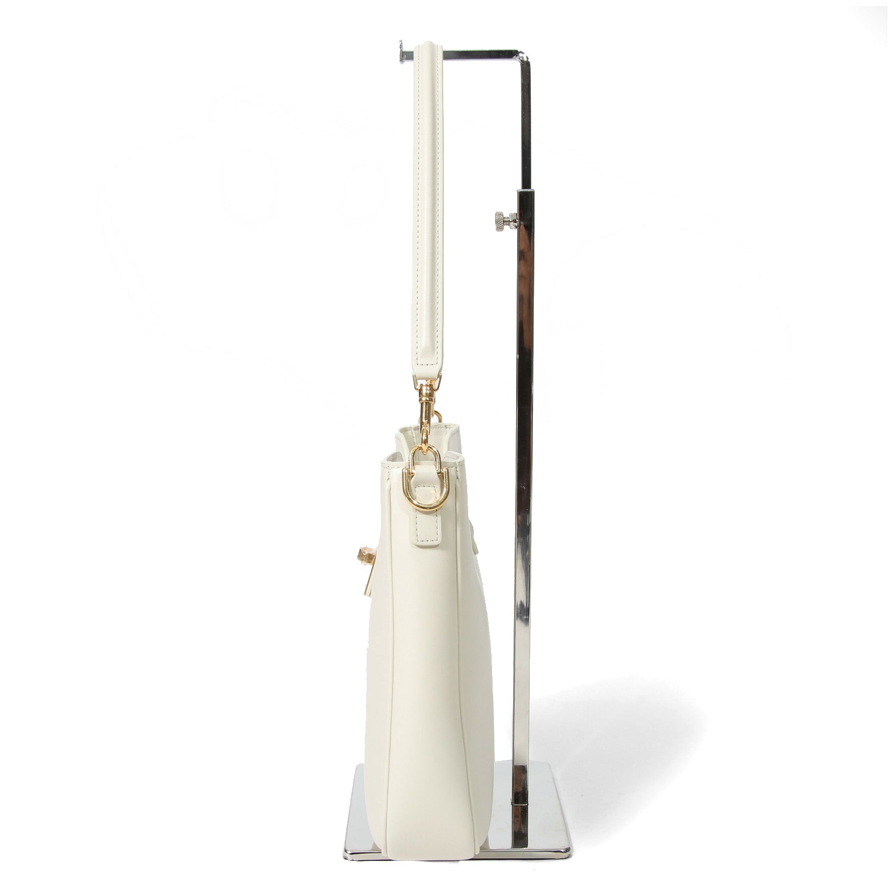 新品 CELINE セリーヌ / 24年製 スモール カミーユ 16（セーズ）ソフト バッグ / スムースカーフスキン / (rice)