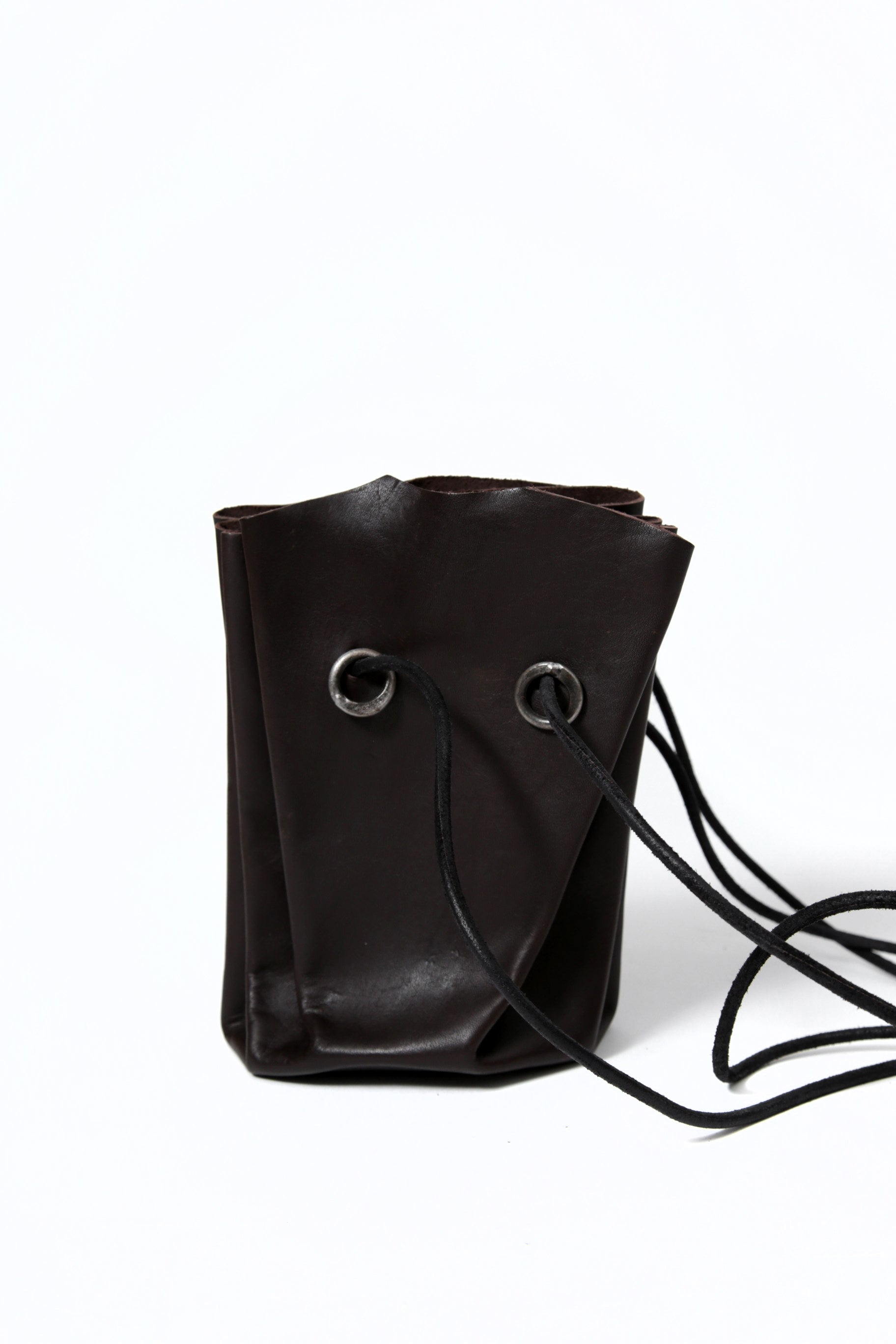 新品 TAGLIOVIVO タリオヴィヴォ / HUES限定 カーフレザー ミニ巾着 / BROWN
