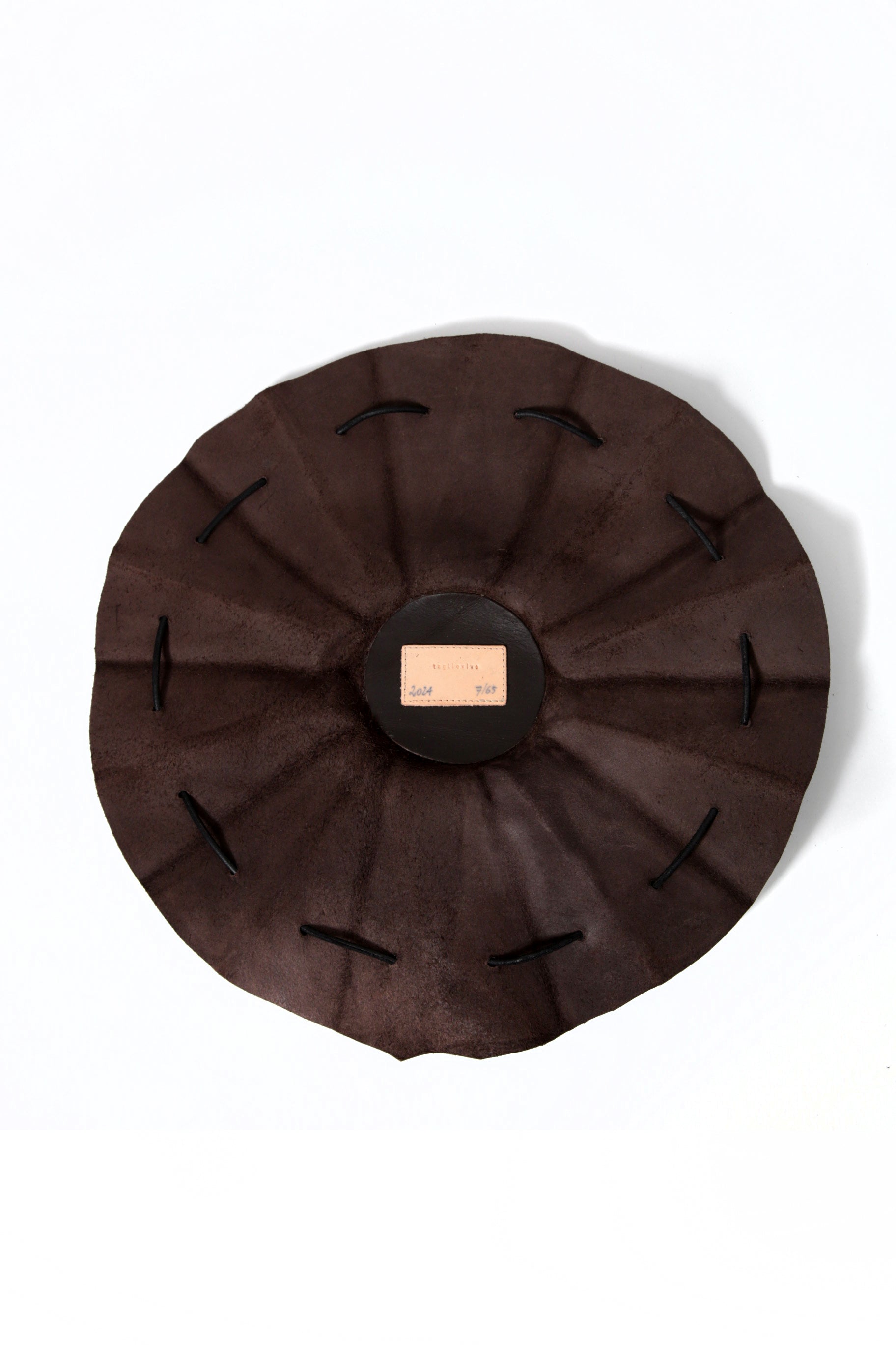 新品 TAGLIOVIVO タリオヴィヴォ / HUES限定 カーフレザー ミニ巾着 / BROWN
