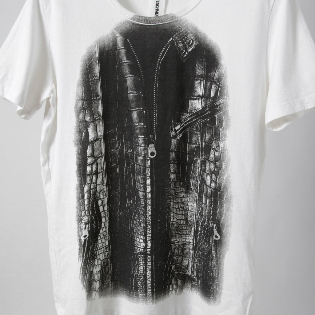イサムカタヤマバックラッシュ × ATTACHMENT コラボ / クロコライダース プリント Tシャツ / size M (WHITE)
