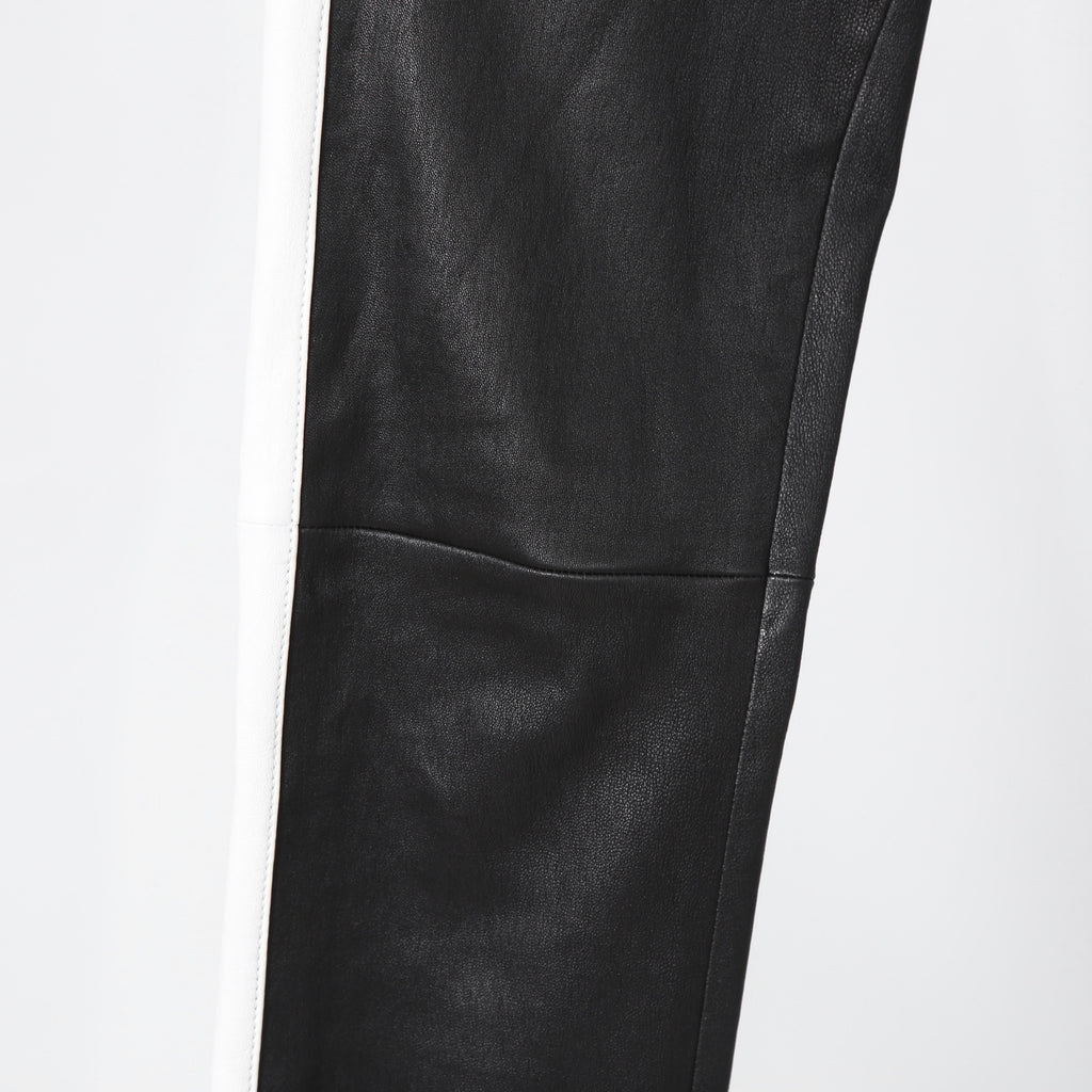 LOUIS VUITTON ルイヴィトン / 21SS グラフィック レザー レギンス  / ストレッチ ラムスキン コットン モノグラム / 1ABSZ3 / size 38 (BLACK x WHITE)