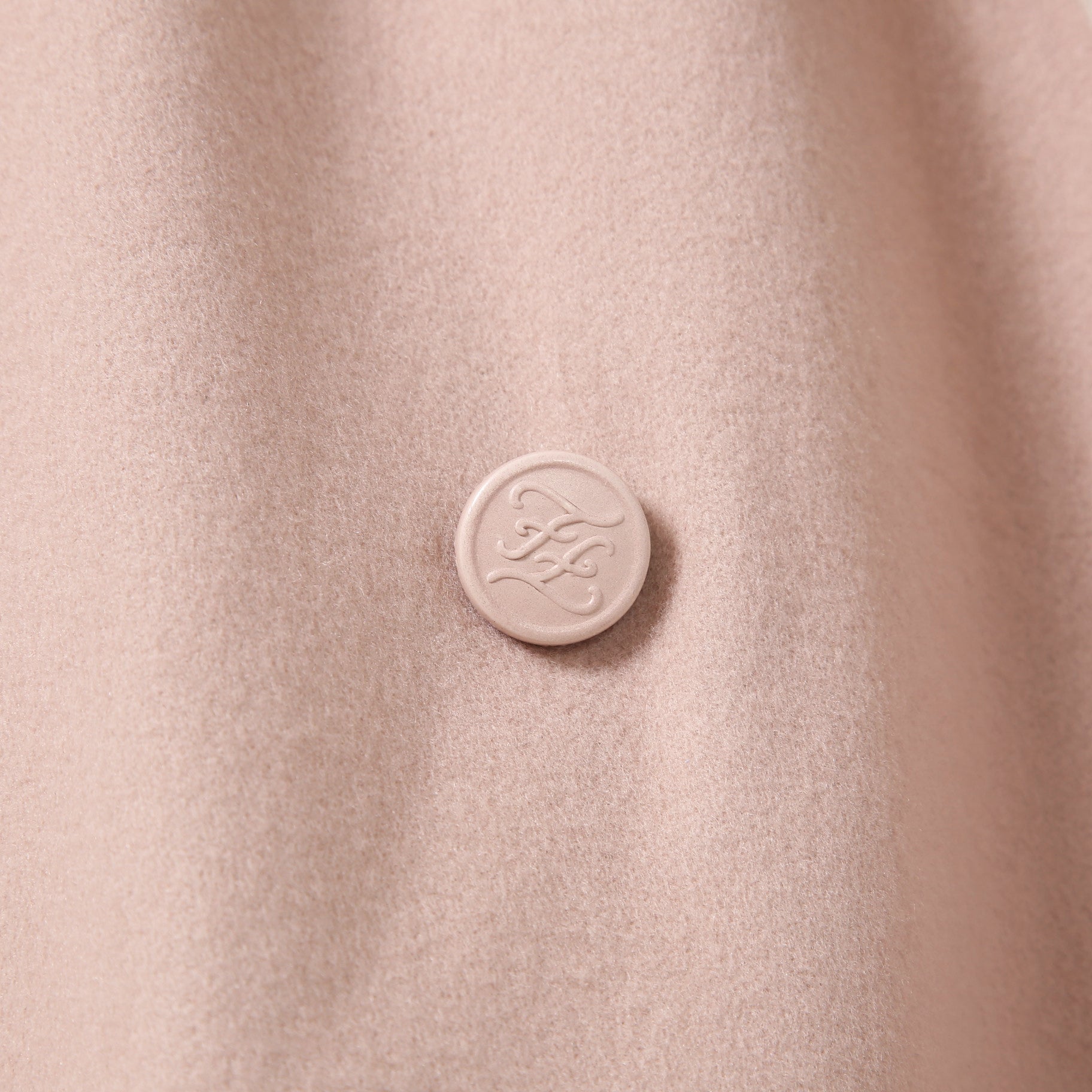 超希少 FENDI フェンディ / 美品 FFロゴ ミンクポケット / カシミア 100% ダブルコート / FF8910 MW18 / size 40  (M) PINK BEIGE